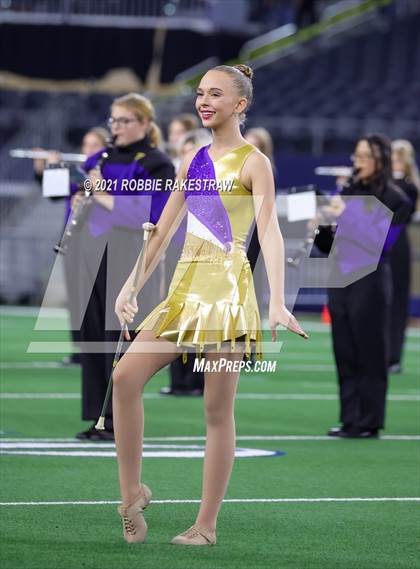 Thumbnail 3 in Hawley vs. Shiner (UIL Football 2A D1 Finals) photogallery.