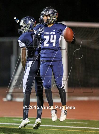Thumbnail 2 in Sierra Canyon vs. Viewpoint photogallery.