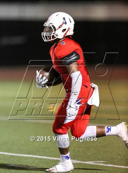 Thumbnail 1 in Sierra Canyon vs. Viewpoint photogallery.