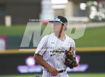 Thumbnail 2 in Fayetteville vs. Gordon (UIL Baseball 1A Final) photogallery.