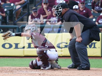 Thumbnail 3 in Fayetteville vs. Gordon (UIL Baseball 1A Final) photogallery.