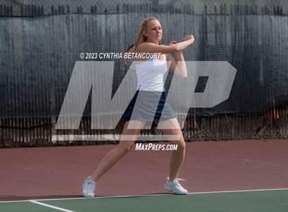 Thumbnail 1 in CHSAA 5A Semifinals photogallery.