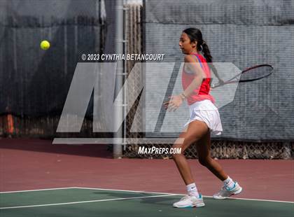 Thumbnail 2 in CHSAA 5A Semifinals photogallery.