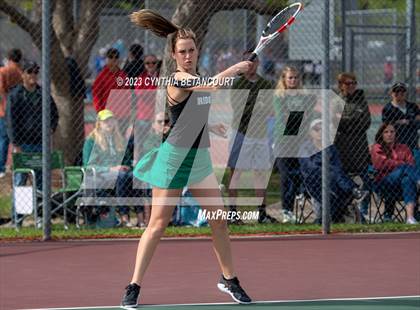 Thumbnail 1 in CHSAA 5A Semifinals photogallery.