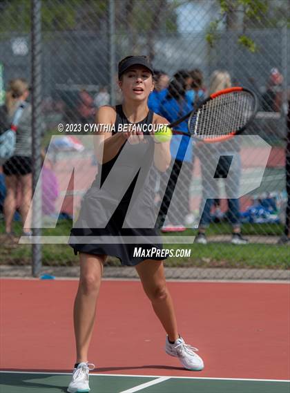 Thumbnail 3 in CHSAA 5A Semifinals photogallery.