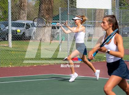 Thumbnail 1 in CHSAA 5A Semifinals photogallery.