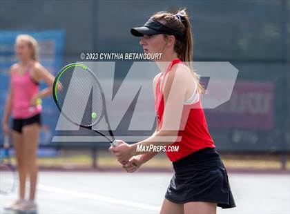 Thumbnail 2 in CHSAA 5A Semifinals photogallery.