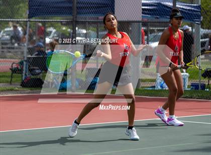 Thumbnail 3 in CHSAA 5A Semifinals photogallery.
