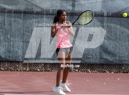 Thumbnail 2 in CHSAA 5A Semifinals photogallery.