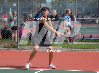 Thumbnail 1 in CHSAA 5A Semifinals photogallery.