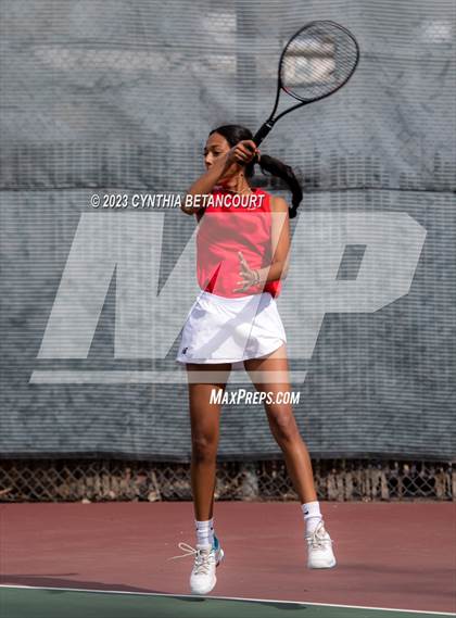 Thumbnail 2 in CHSAA 5A Semifinals photogallery.