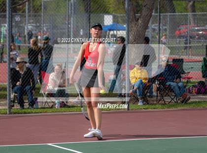 Thumbnail 2 in CHSAA 5A Semifinals photogallery.