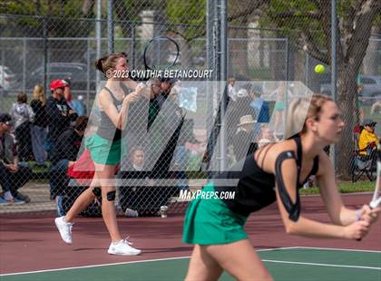 Thumbnail 2 in CHSAA 5A Semifinals photogallery.