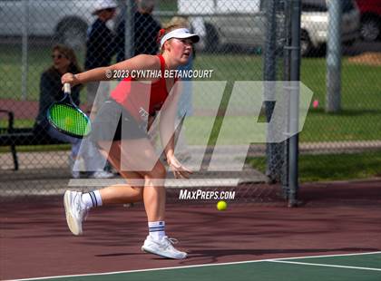 Thumbnail 2 in CHSAA 5A Semifinals photogallery.