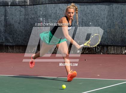Thumbnail 2 in CHSAA 5A Semifinals photogallery.