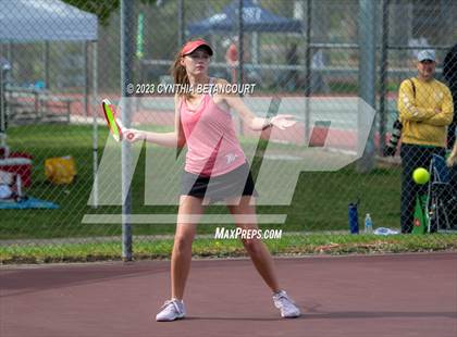 Thumbnail 1 in CHSAA 5A Semifinals photogallery.