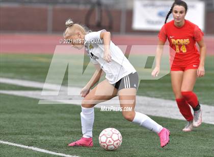 Thumbnail 2 in Cathedral Catholic vs. Capistrano Valley (Excalibur) photogallery.