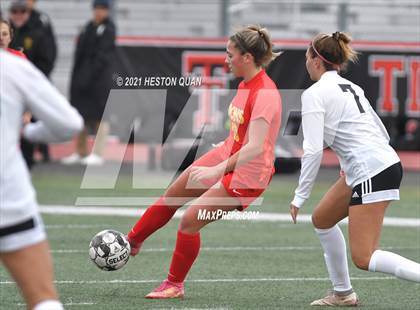 Thumbnail 3 in Cathedral Catholic vs. Capistrano Valley (Excalibur) photogallery.
