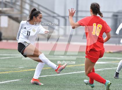 Thumbnail 3 in Cathedral Catholic vs. Capistrano Valley (Excalibur) photogallery.