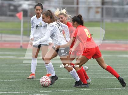 Thumbnail 3 in Cathedral Catholic vs. Capistrano Valley (Excalibur) photogallery.