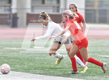 Thumbnail 3 in Cathedral Catholic vs. Capistrano Valley (Excalibur) photogallery.