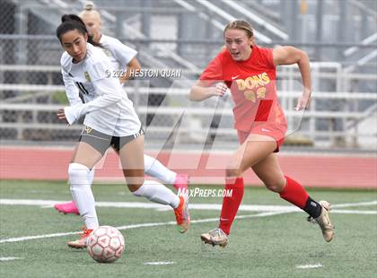 Thumbnail 2 in Cathedral Catholic vs. Capistrano Valley (Excalibur) photogallery.