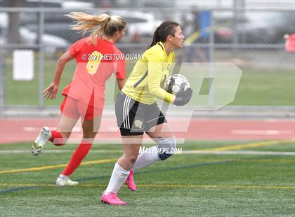 Thumbnail 2 in Cathedral Catholic vs. Capistrano Valley (Excalibur) photogallery.