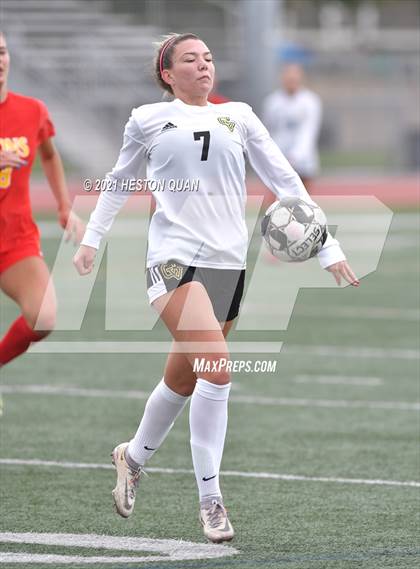 Thumbnail 3 in Cathedral Catholic vs. Capistrano Valley (Excalibur) photogallery.