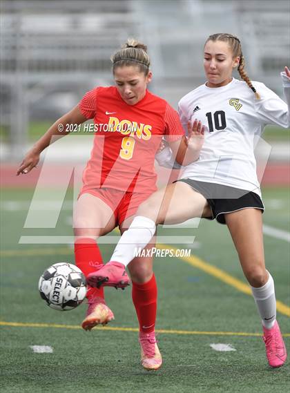 Thumbnail 2 in Cathedral Catholic vs. Capistrano Valley (Excalibur) photogallery.