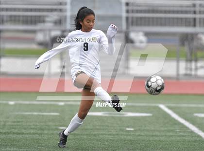Thumbnail 3 in Cathedral Catholic vs. Capistrano Valley (Excalibur) photogallery.