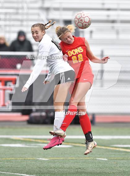 Thumbnail 3 in Cathedral Catholic vs. Capistrano Valley (Excalibur) photogallery.