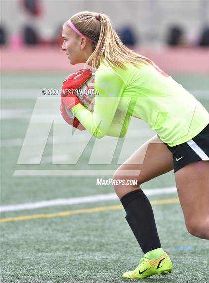 Thumbnail 2 in Cathedral Catholic vs. Capistrano Valley (Excalibur) photogallery.
