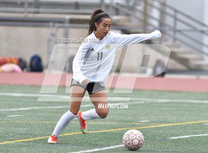 Thumbnail 2 in Cathedral Catholic vs. Capistrano Valley (Excalibur) photogallery.