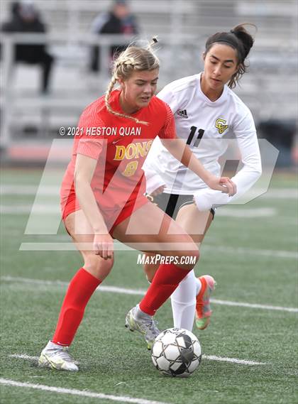 Thumbnail 2 in Cathedral Catholic vs. Capistrano Valley (Excalibur) photogallery.
