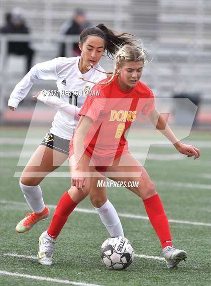 Thumbnail 3 in Cathedral Catholic vs. Capistrano Valley (Excalibur) photogallery.