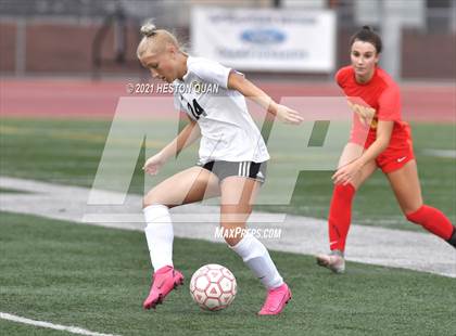 Thumbnail 3 in Cathedral Catholic vs. Capistrano Valley (Excalibur) photogallery.