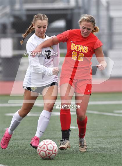 Thumbnail 3 in Cathedral Catholic vs. Capistrano Valley (Excalibur) photogallery.