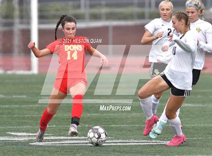 Thumbnail 2 in Cathedral Catholic vs. Capistrano Valley (Excalibur) photogallery.
