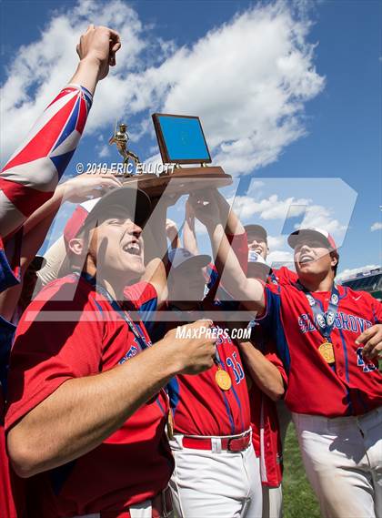 Thumbnail 3 in Beaver vs Selinsgrove (PIAA 4A Championship) photogallery.