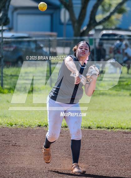 Thumbnail 3 in Nanakuli @ Leilehua photogallery.