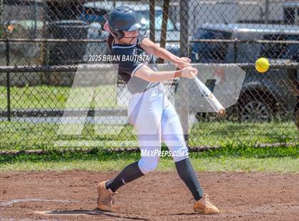 Thumbnail 3 in Nanakuli @ Leilehua photogallery.