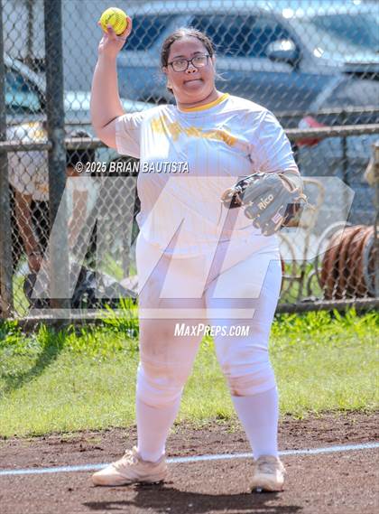 Thumbnail 2 in Nanakuli @ Leilehua photogallery.