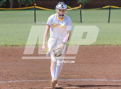 Thumbnail 3 in Nanakuli @ Leilehua photogallery.