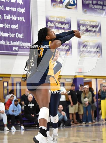 Thumbnail 3 in Cathedral Catholic vs. Prestonwood Christian (Durango Fall Classic) photogallery.
