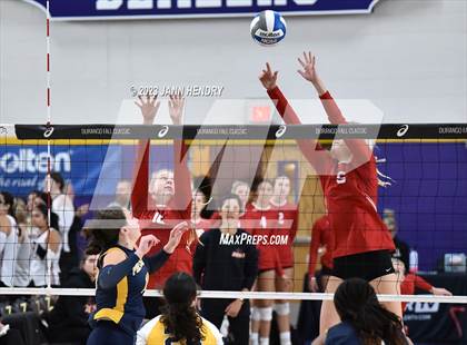 Thumbnail 3 in Cathedral Catholic vs. Prestonwood Christian (Durango Fall Classic) photogallery.