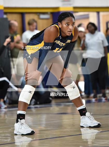 Thumbnail 2 in Cathedral Catholic vs. Prestonwood Christian (Durango Fall Classic) photogallery.