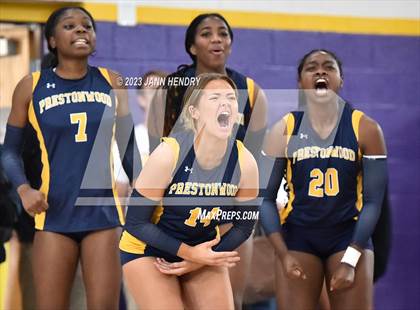 Thumbnail 2 in Cathedral Catholic vs. Prestonwood Christian (Durango Fall Classic) photogallery.