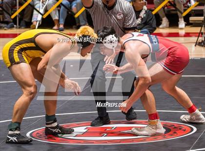Thumbnail 3 in HHSAA State Championships photogallery.