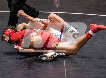 Thumbnail 2 in HHSAA State Championships photogallery.