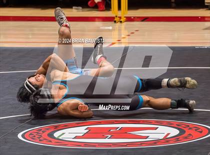 Thumbnail 1 in HHSAA State Championships photogallery.